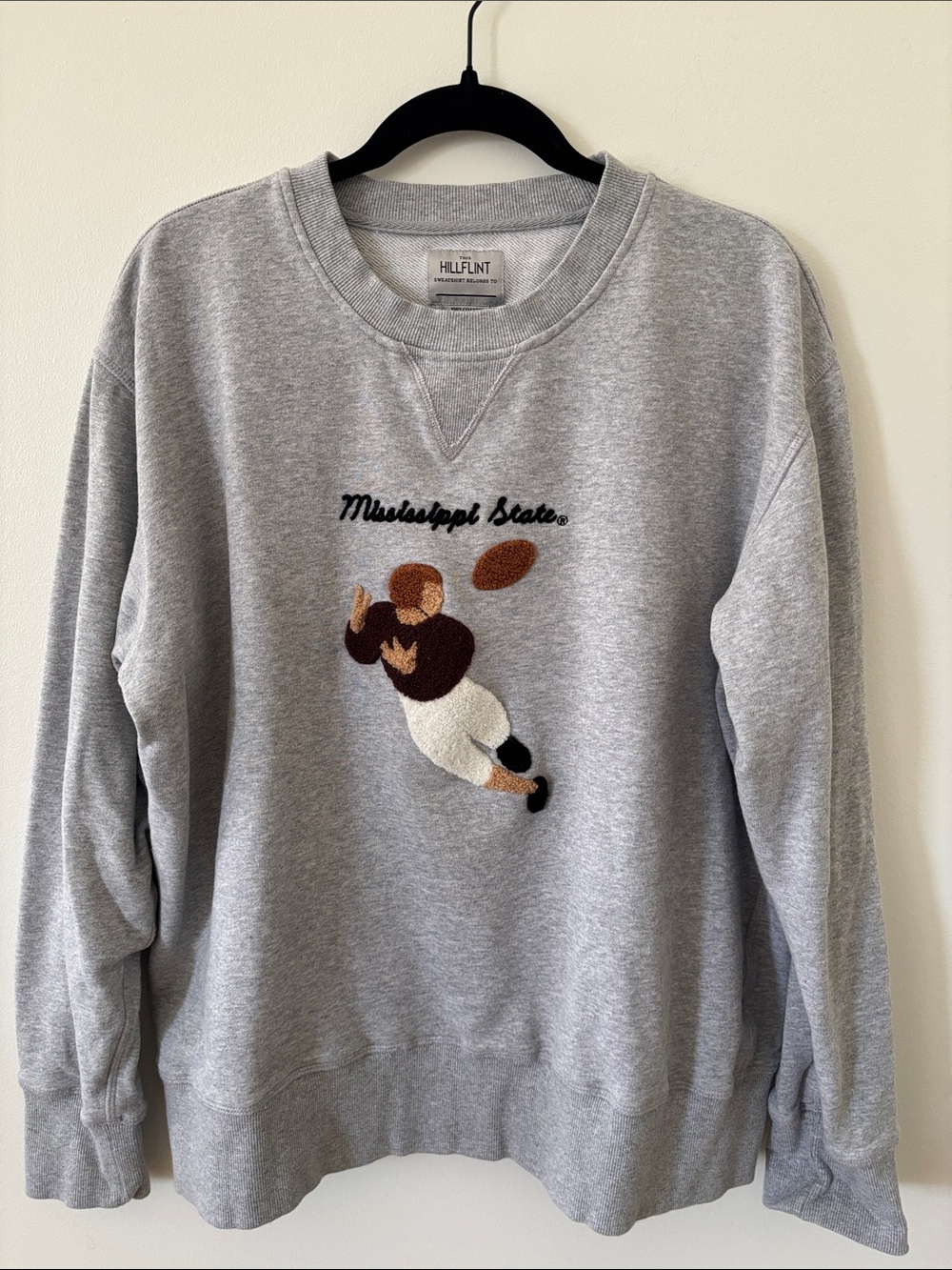 Hilflint Gray Crewneck Sweatshirt with Embroidered Football Player